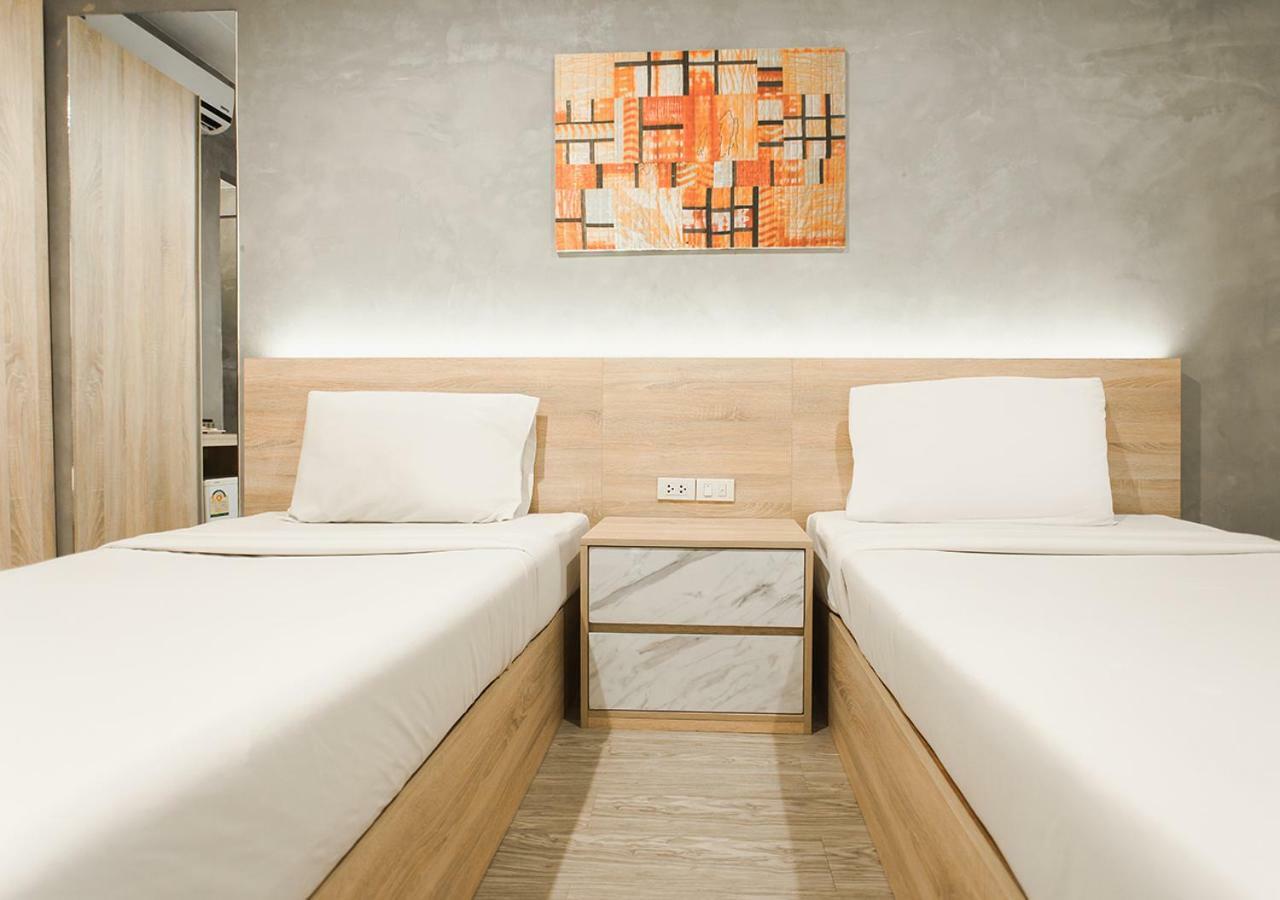B2 Santitham Hotel 2*